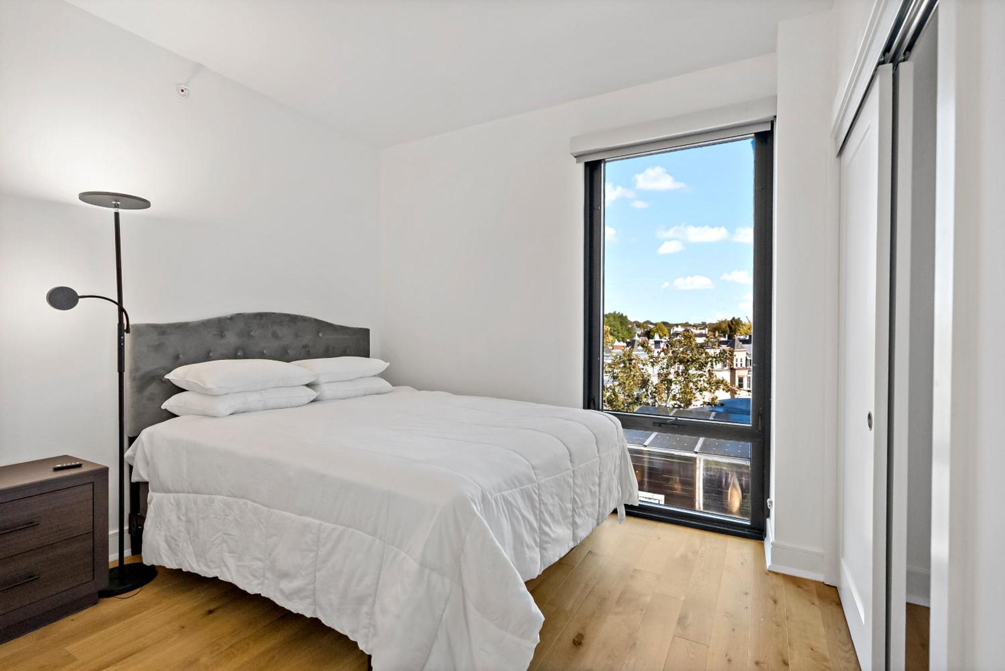 Pure Voyage Shaw Aparthotel Washington Eksteriør bilde